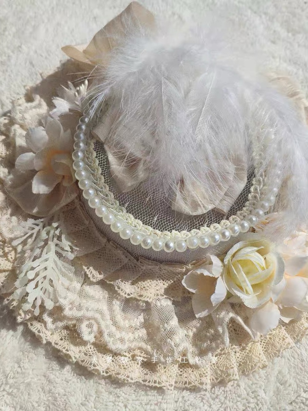 Vintage Cream Lace Floral Mini Hat with Pearls and Feathers - Picture 2 of 3